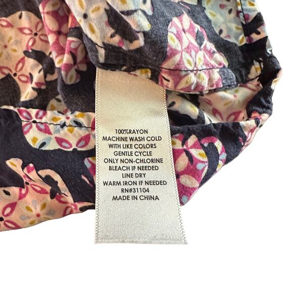 Crown & Ivy Womens navy purple elephant blouse top Size small - Picture 4 of 6